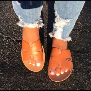 HERMÈS INSPIRED! Faux Leather, Perfect Sandals